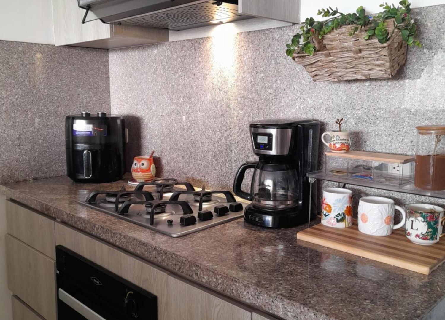 6 Personas Con Balcon Vista Al Mar Desayuno Gratis Y Anfitrion 24 * Cartagena