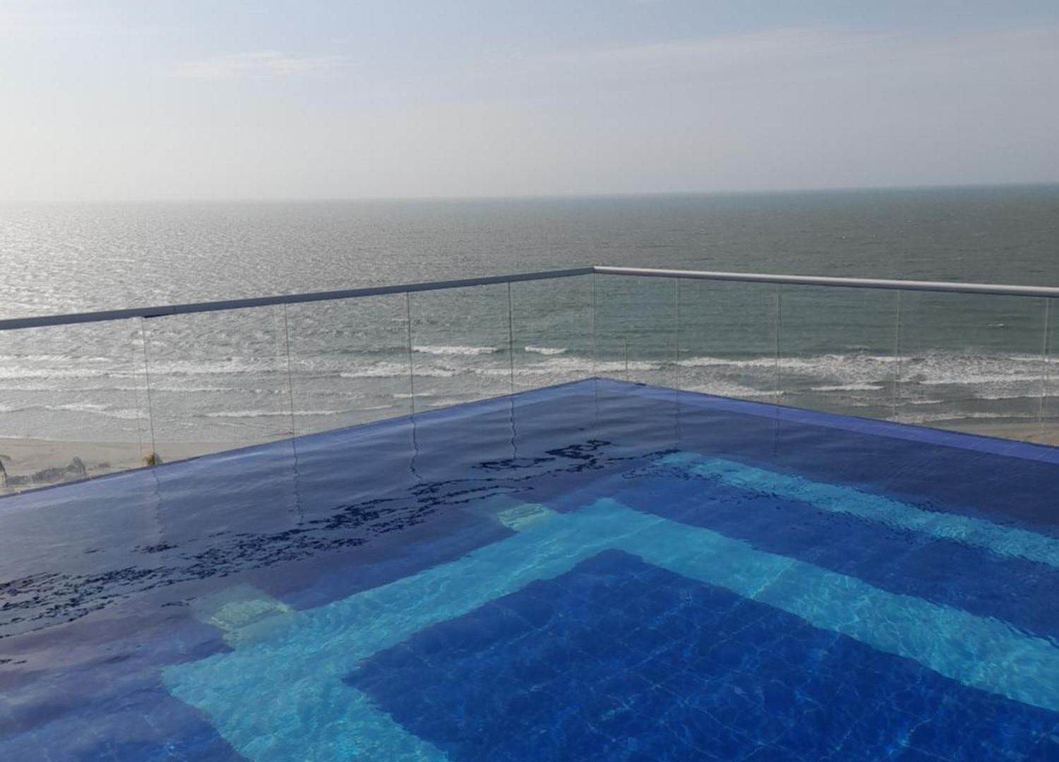 Apartamento 6 Personas Con Balcon Vista Al Mar Desayuno Gratis Y Anfitrion 24 Cartagena